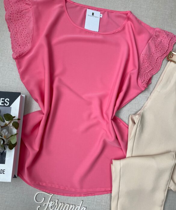 fernandaramosstore com br blusa manga curta feminina plus detalhe em laise rosa 1