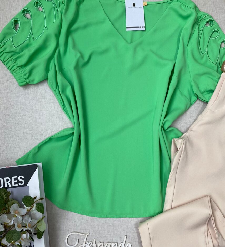 fernandaramosstore com br blusa manga curta feminina plus detalhe nas mangas verde 1