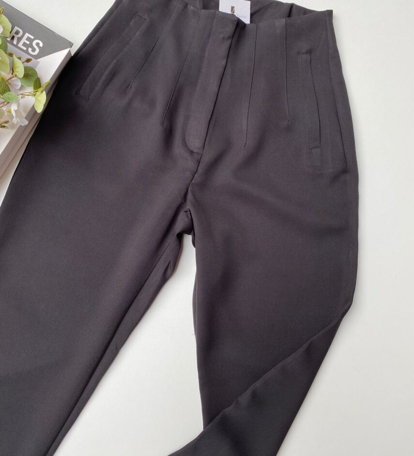 fernandaramosstore com br calca feminina skinny sem bolsos preta 4