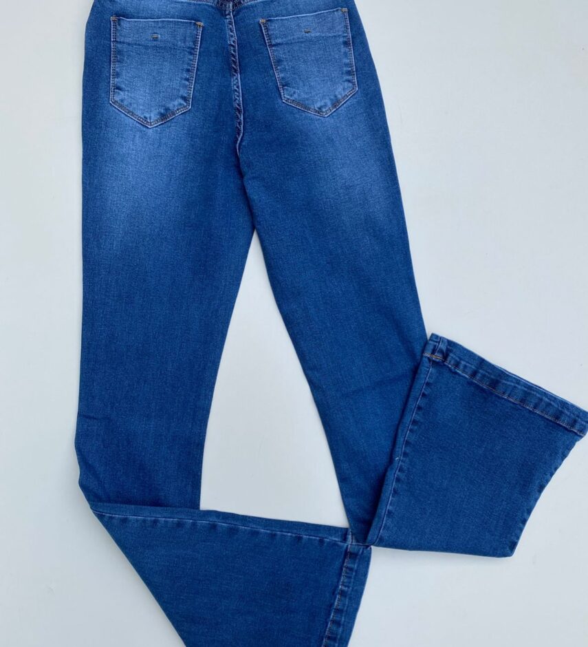 Calça Jeans Feminina Flare 26840 - Fernanda Ramos Store