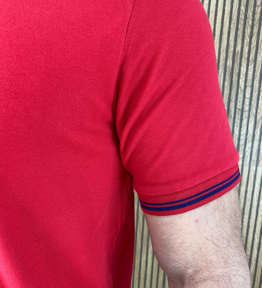 Camiseta Polo Casual Ogochi Vermelha Gola Detalhe em Azul 0045 - Fernanda Ramos Store