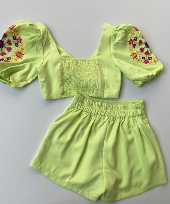 fernandaramosstore com br conjunto feminino short e cropped bordado verde lima 2