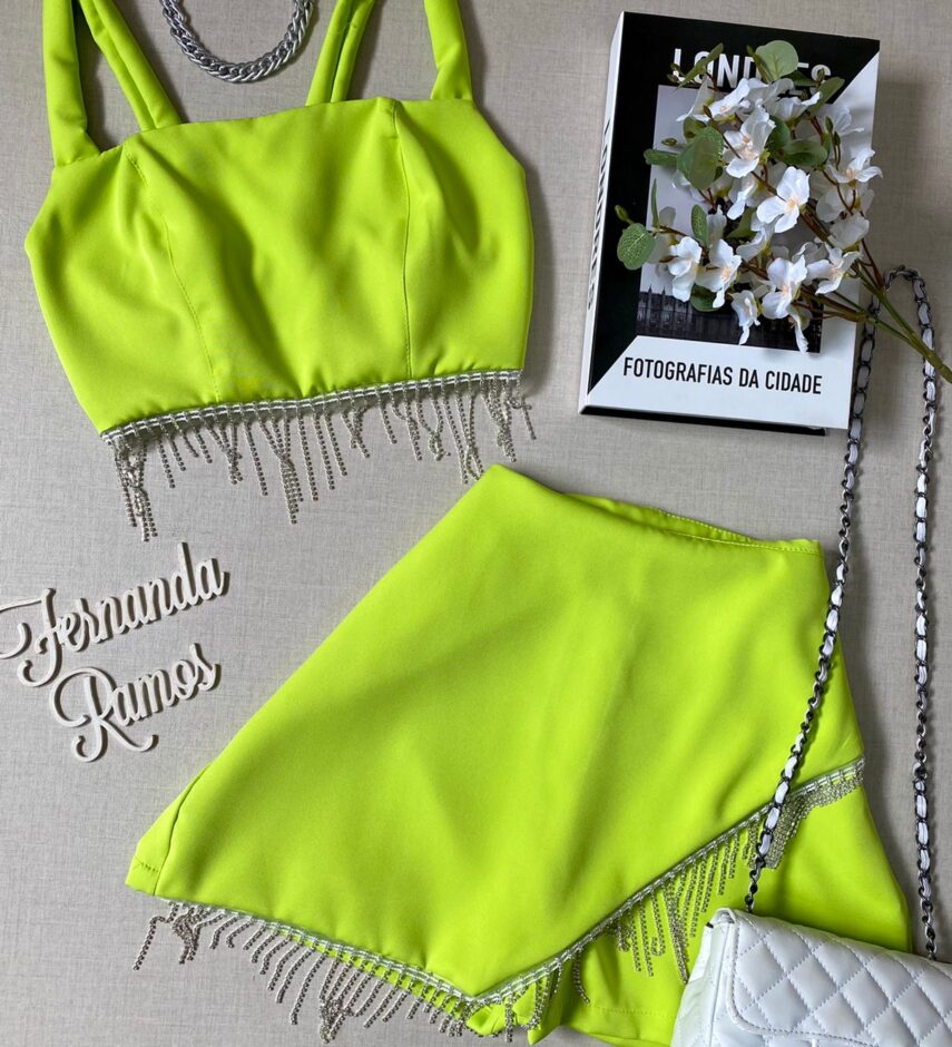 Conjunto Feminino Short Saia e Cropped com Aplicação Verde Lima - Fernanda Ramos Store