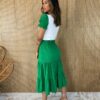 fernandaramosstore com br conjunto feminino t shirt e saia midi de laise verde 5