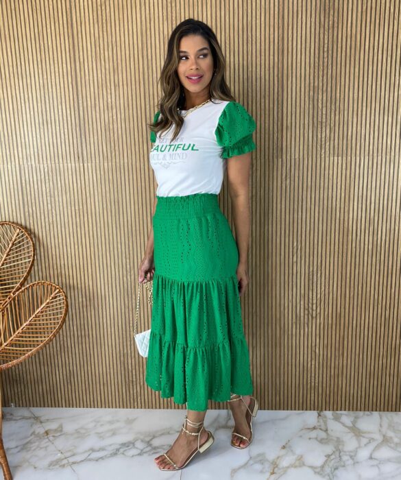 fernandaramosstore com br conjunto feminino t shirt e saia midi de laise verde 6