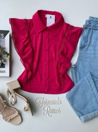 Cropped Feminino Alongado com Botões e Detalhes Pink Fernanda Ramos Store