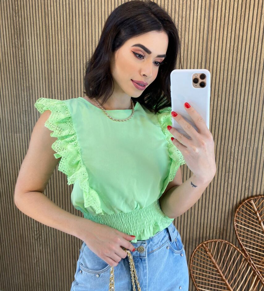 Cropped Feminino Babados em Guipir Verde - Fernanda Ramos Store