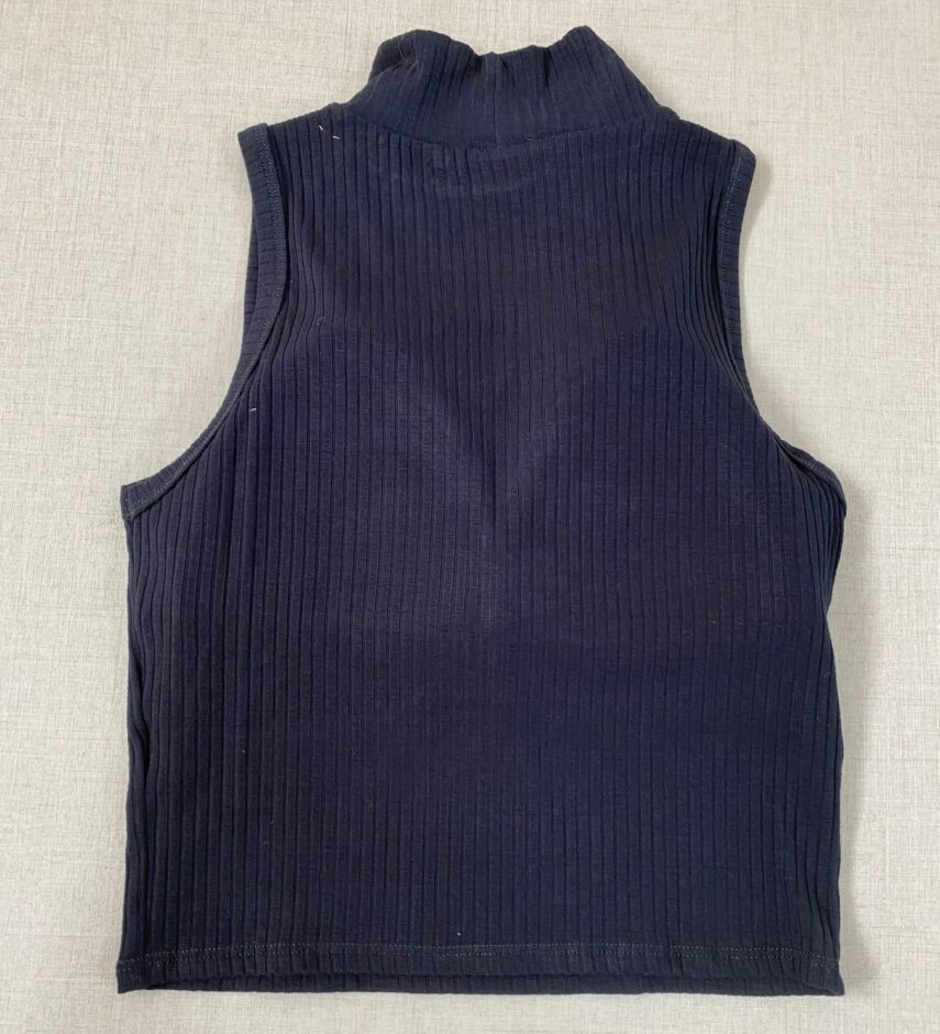 fernandaramosstore com br cropped feminino canelado com bojo e gola preto 2