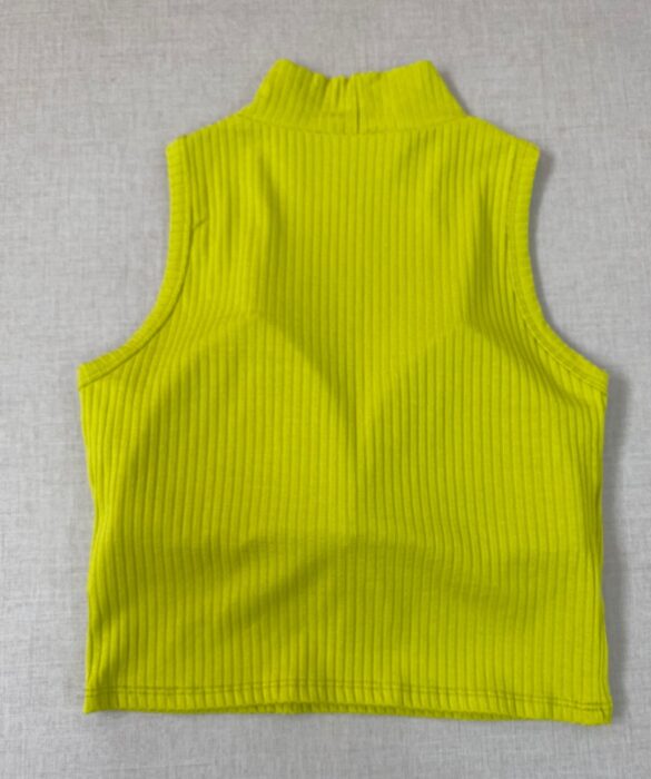 fernandaramosstore com br cropped feminino canelado com bojo e gola verde lima 2