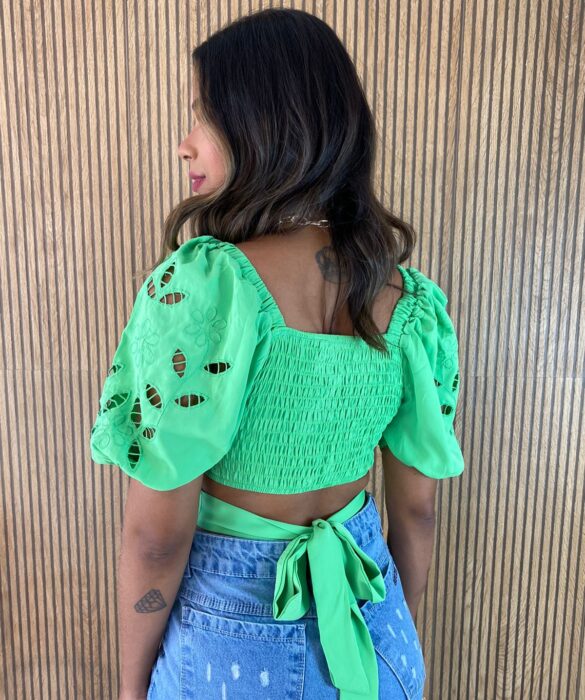 fernandaramosstore com br cropped feminino com amarracao e detalhe nas mangas verde 3