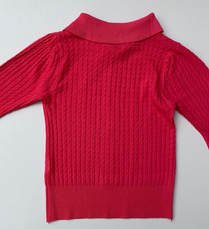 Cropped Feminino Gola Polo com Broche Rosa - Fernanda Ramos Store