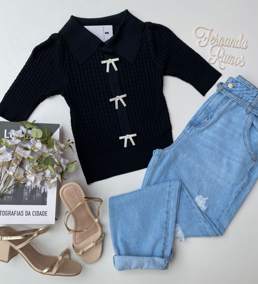 Cropped Feminino Gola Polo com Broche Preto - Fernanda Ramos Store