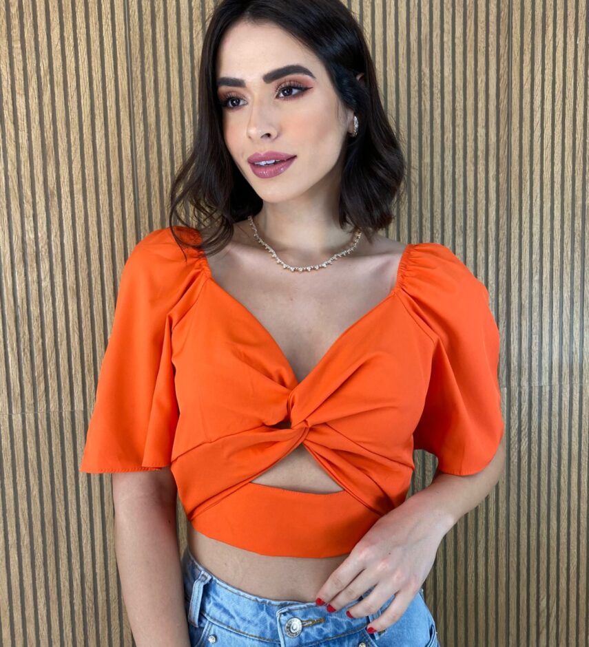 Cropped Feminino sem Bojo Manga Curta Lastex Atrás Laranja - Fernanda Ramos Store
