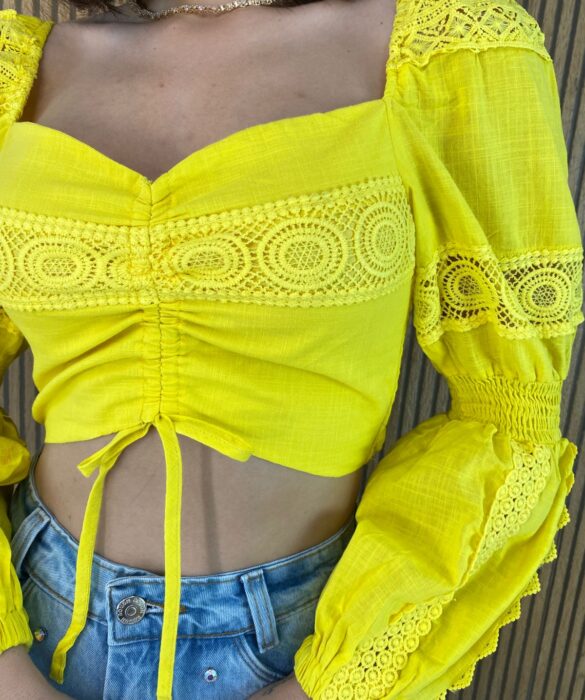 fernandaramosstore com br cropped feminino sem bojo manga longa com detalhe guipir amarelo 1