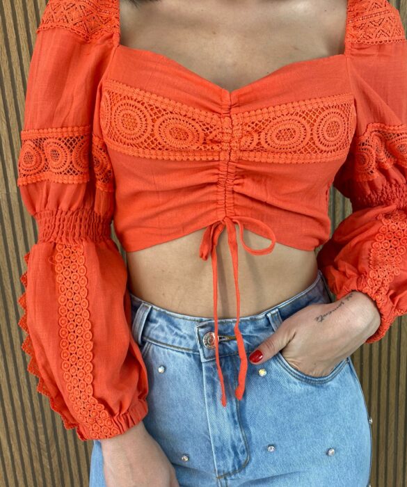 fernandaramosstore com br cropped feminino sem bojo manga longa com detalhe guipir laranja 2