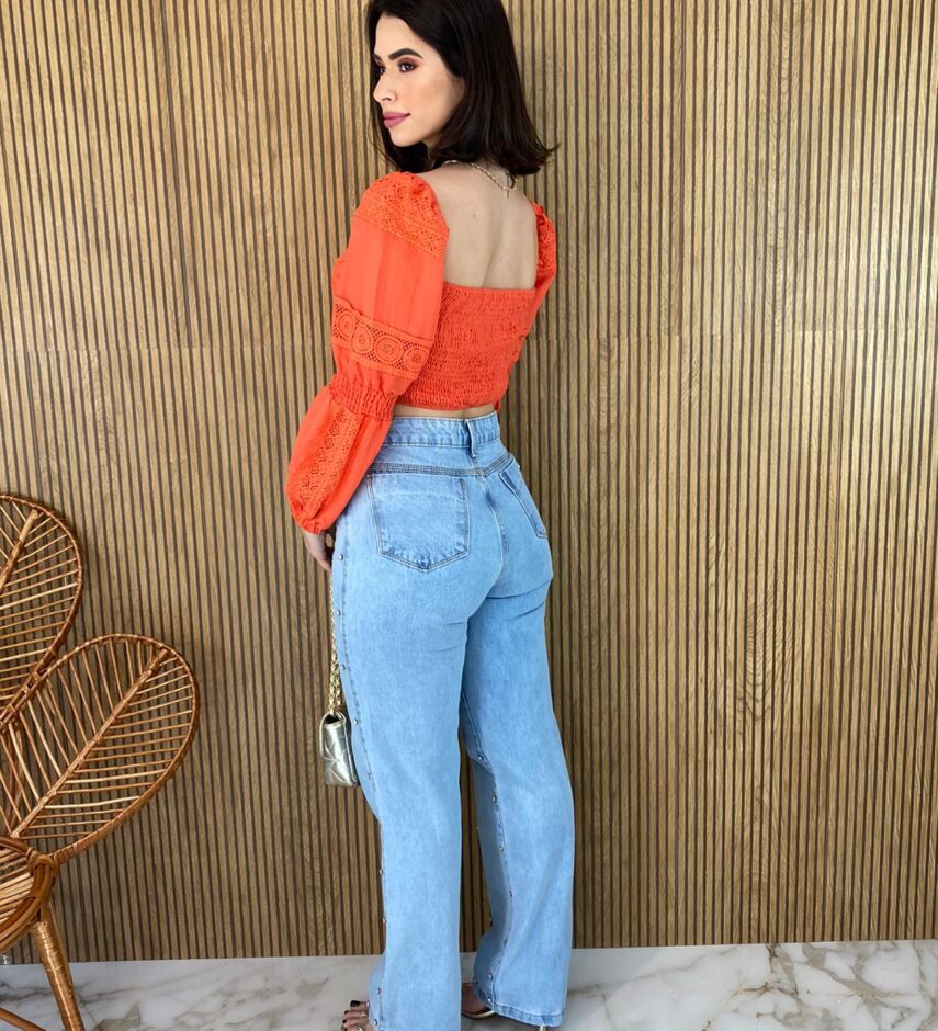 Cropped Feminino sem Bojo Manga Longa com Detalhe Guipir Laranja - Fernanda Ramos Store