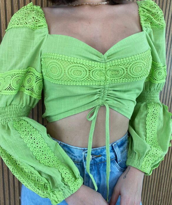 Cropped Feminino sem Bojo Manga Longa com Detalhe Guipir Verde - Fernanda Ramos Store