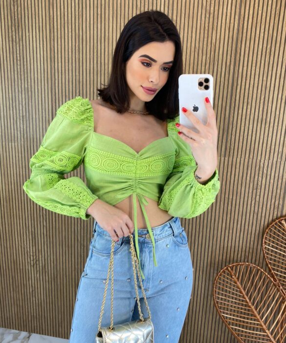 Cropped Feminino sem Bojo Manga Longa com Detalhe Guipir Verde - Fernanda Ramos Store