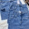 fernandaramosstore com br saia jeans curta heart com detalhe em coracao 1