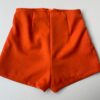 fernandaramosstore com br short feminino alfaiataria ziper lateral laranja 2