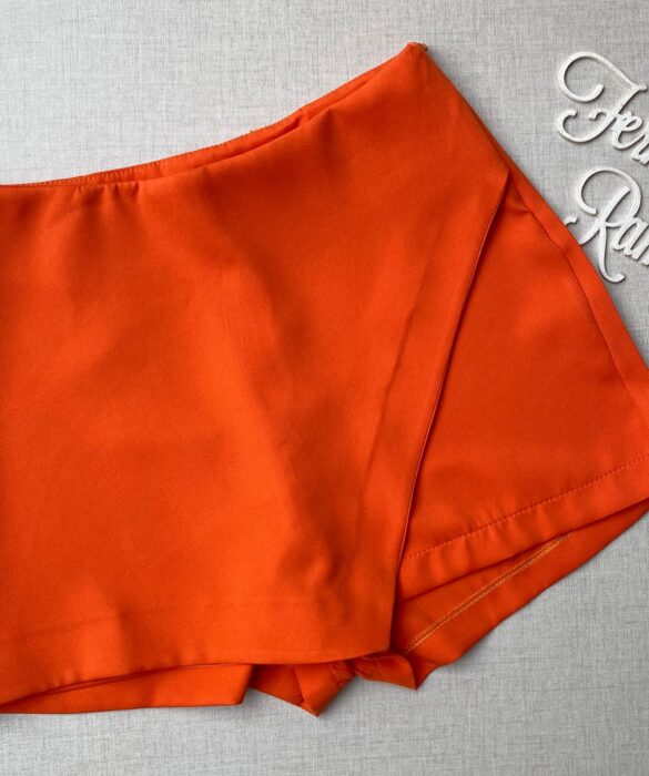 Short Saia Feminino Zíper Lateral Coral - Fernanda Ramos Store