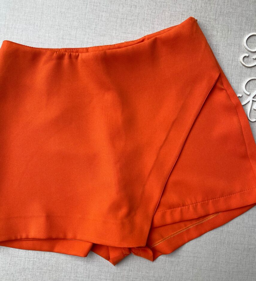 Short Saia Feminino Zíper Lateral Coral - Fernanda Ramos Store