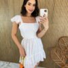 fernandaramosstore com br vestido curto com bojo de laise branco com amarracao 1