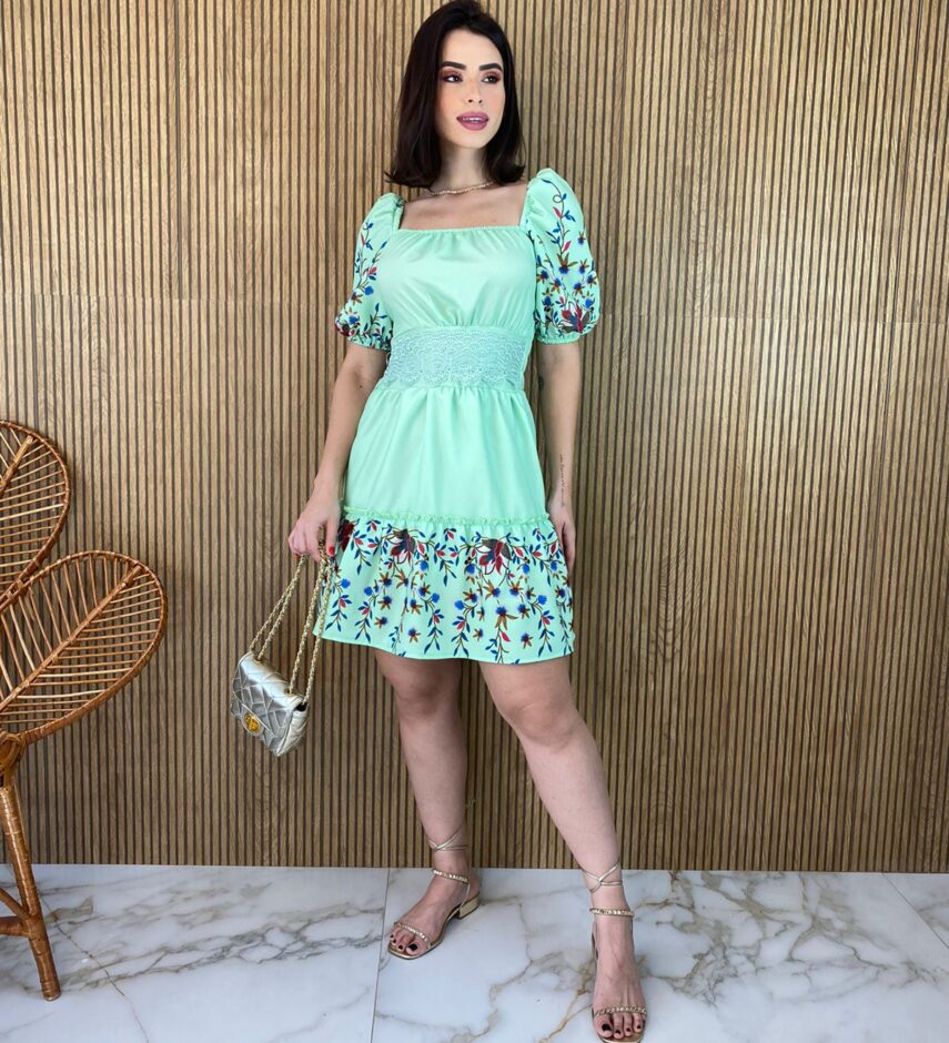 Vestido Curto com Guippir e Lastex Verde Agua - Fernanda Ramos Store