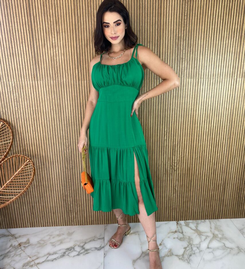 Vestido Midi com Bojo e Fenda Alça Regulável Verde - Fernanda Ramos Store