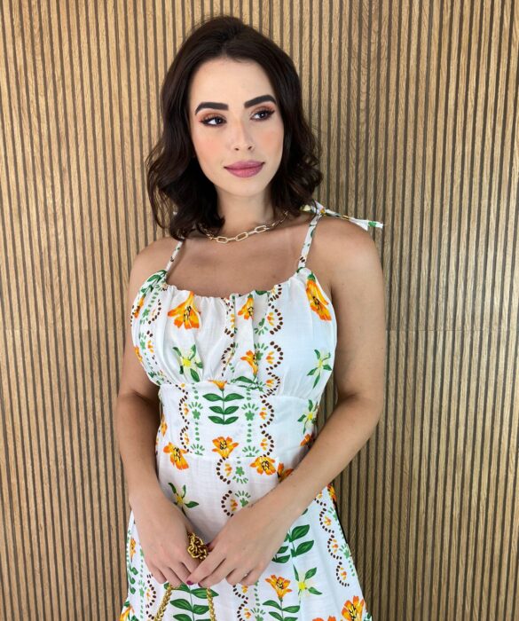 fernandaramosstore com br vestido midi com bojo floral branco detalhe em preto 2