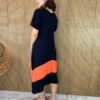 fernandaramosstore com br vestido midi de malha sem bojo manga curta preto e laranja 2