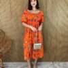 fernandaramosstore com br vestido midi sem bojo com lastex estampa borboletas laranja 1