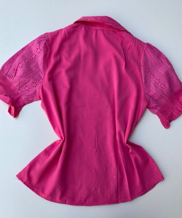 fernandaramosstore com br blusa feminina detalhes em laise botoes falso rosa 2