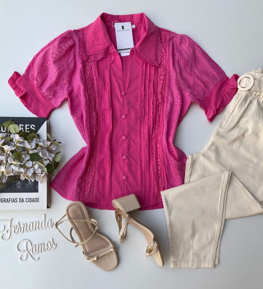 Blusa Feminina Detalhes em Laise Botões Falso Rosa Fernanda Ramos Store