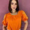 Blusa Feminina Laranja Manga com Detalhe Verde Lima - Fernanda Ramos Store