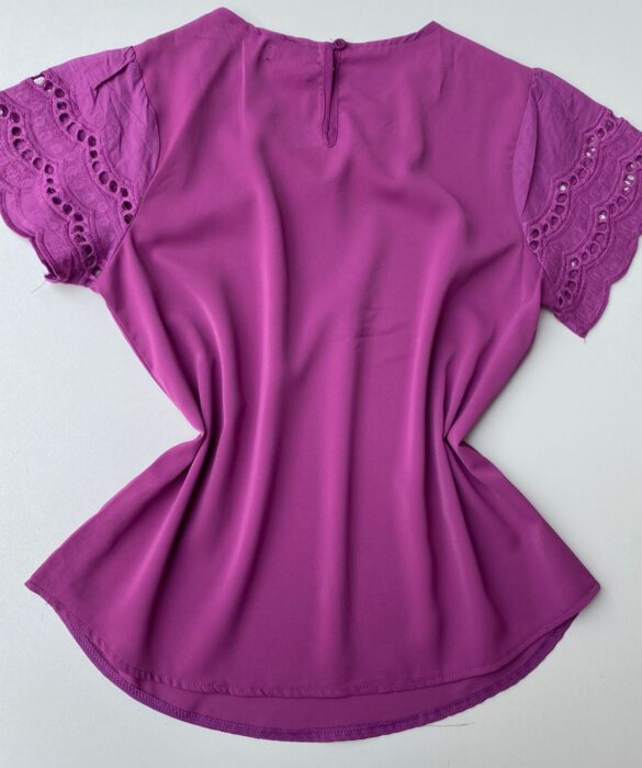 fernandaramosstore com br blusa feminina manga curta detalhe nas mangas fucsia 2