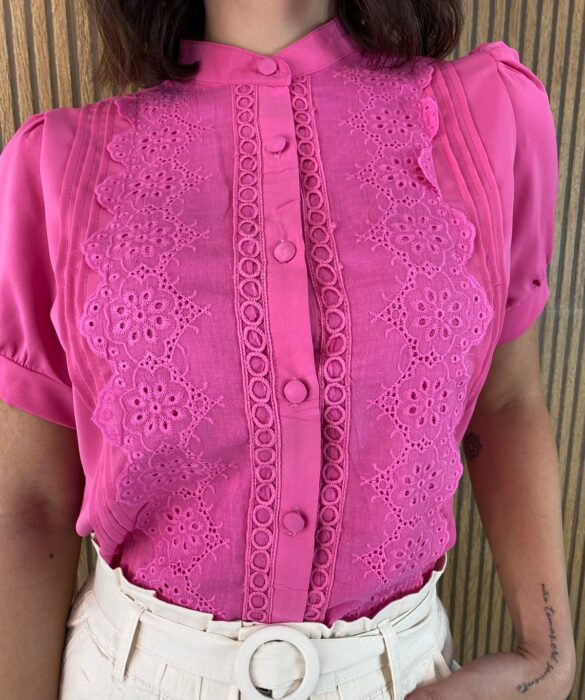 fernandaramosstore com br blusa feminina manga princesa com botoes e laise rosa 5