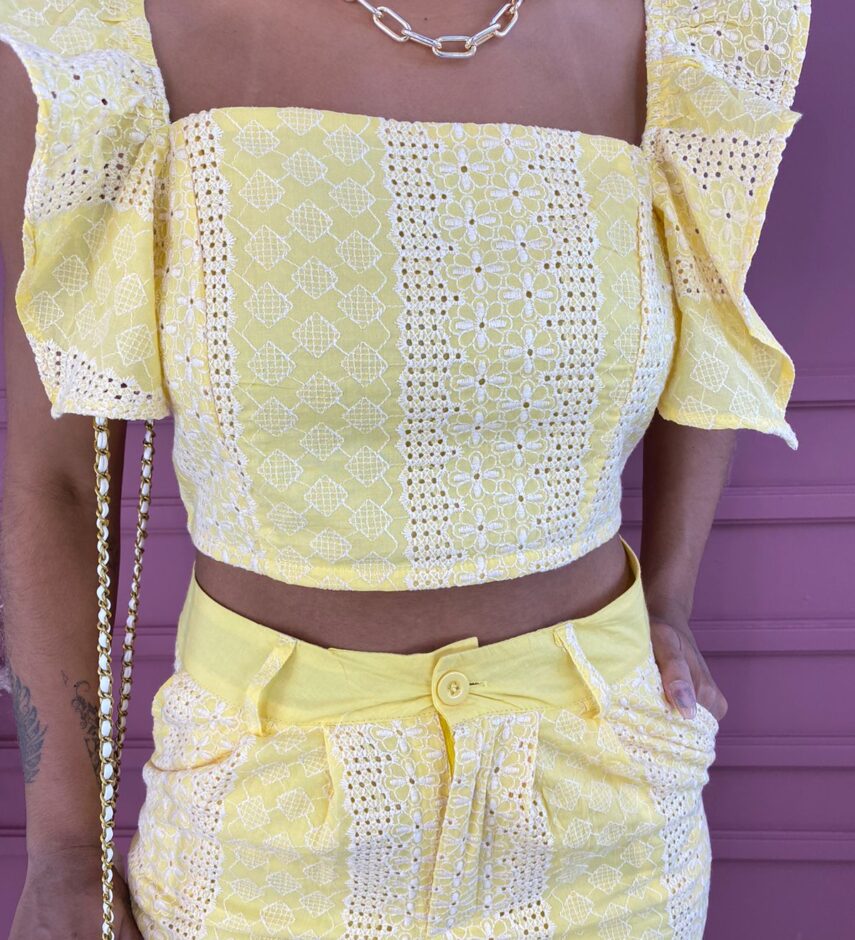 Conjunto Feminino Calça e Cropped sem Bojo Bordado Amarelo - Fernanda Ramos Store
