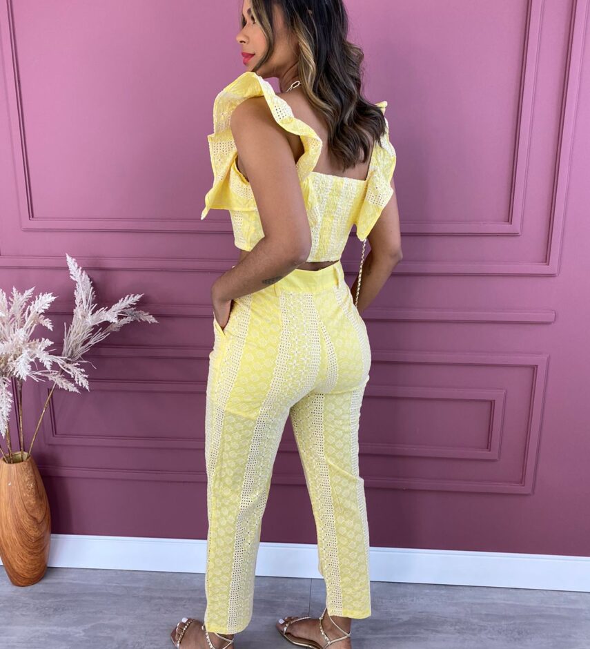 Conjunto Feminino Calça e Cropped sem Bojo Bordado Amarelo - Fernanda Ramos Store