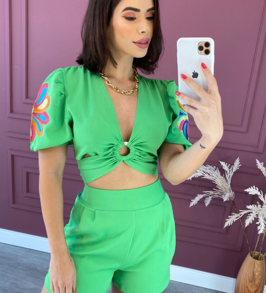 Conjunto Feminino Verde Cropped Bordado e Short - Fernanda Ramos Store