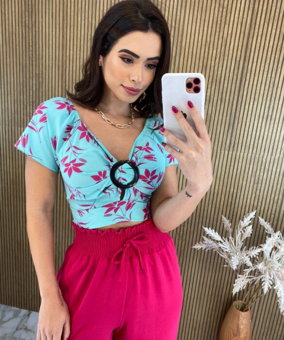 Cropped Feminino com Argola Estampa Verde e Pink Fernanda Ramos Store