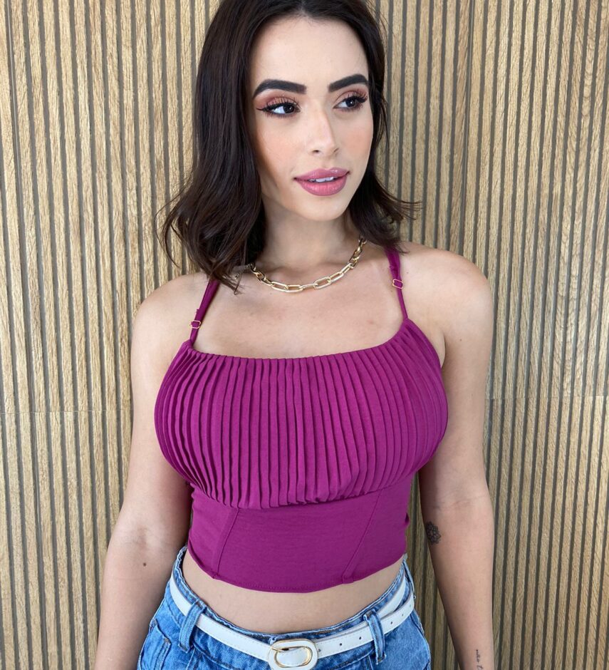fernandaramosstore com br cropped feminino com bojo plissado de alca regulavel fucsia 1