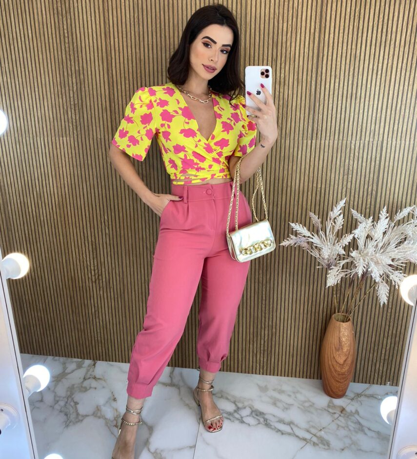 Cropped Feminino Manga Curta com Amarração Amarelo e Pink - Fernanda Ramos Store
