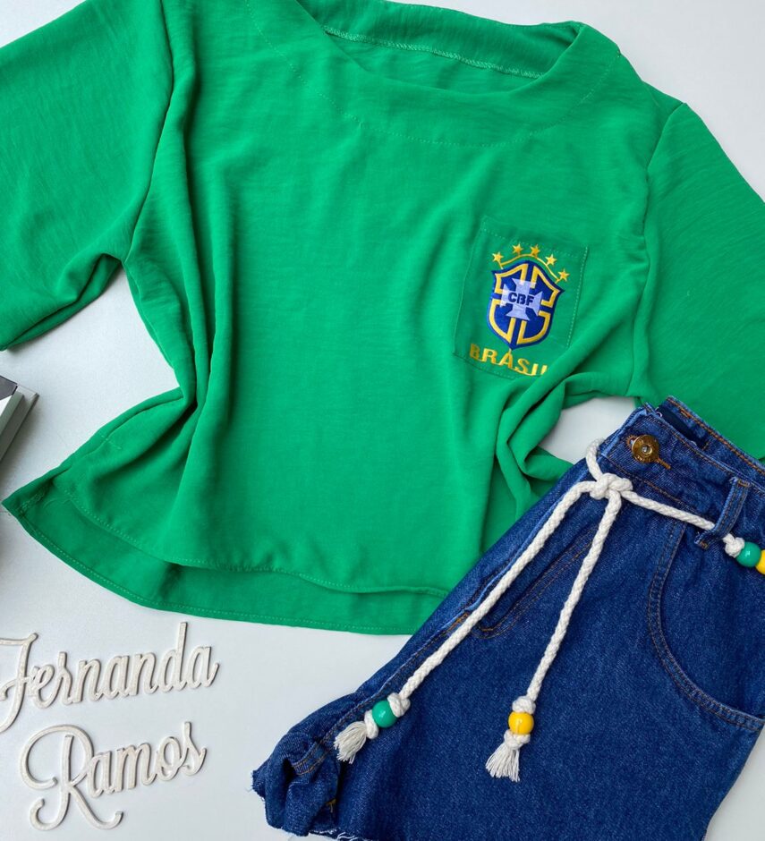 fernandaramosstore com br cropped feminino verde manga curta crepe com bolso amarelo 1