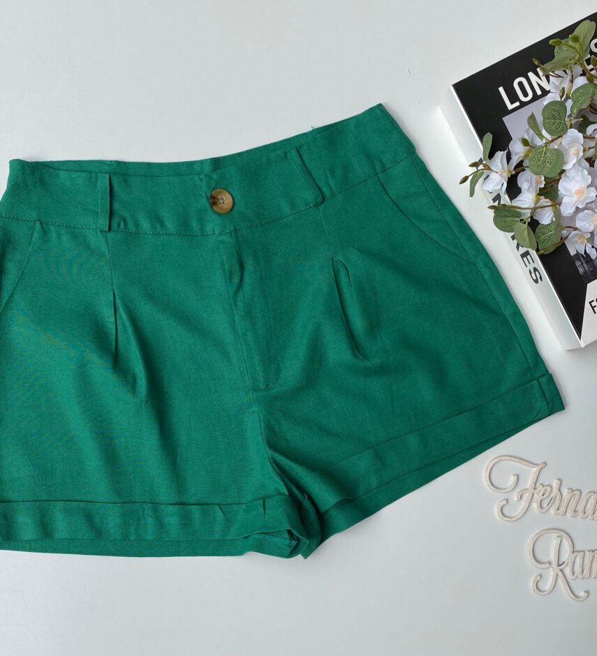 Short Feminino Verde Viscolinho com Bolsos Fernanda Ramos Store