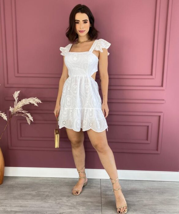 Vestido Curto com Bojo de Laise Branco Abacaxi Fernanda Ramos Store