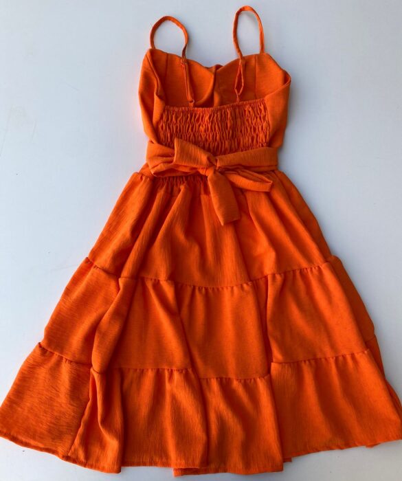 fernandaramosstore com br vestido curto com bojo laranja com detalhe em amarracao 2