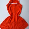 fernandaramosstore com br vestido curto sem bojo barra plissada laranja 1