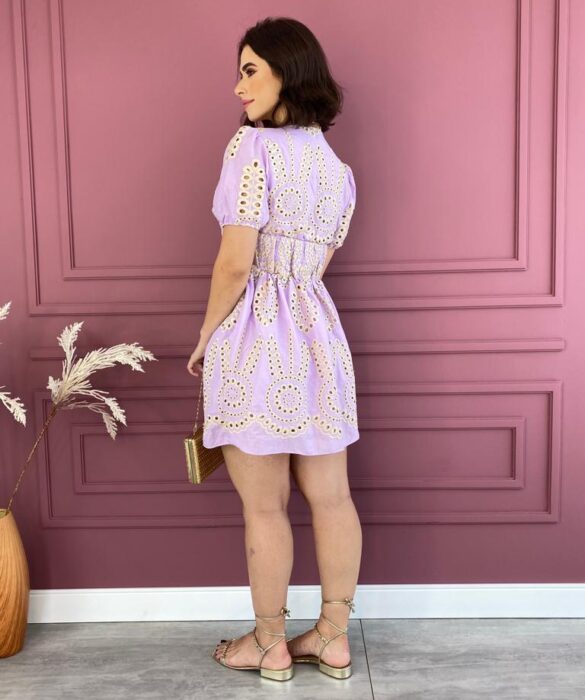 fernandaramosstore com br vestido curto sem bojo bordado manga curta lilas 4