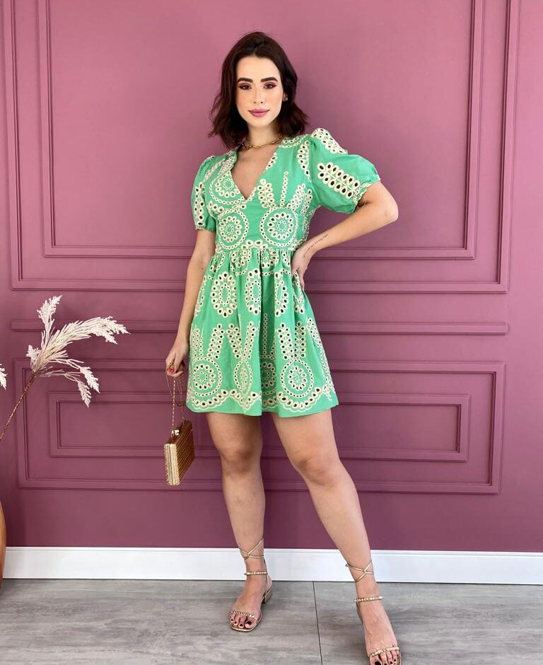 fernandaramosstore com br vestido curto sem bojo bordado manga curta verde